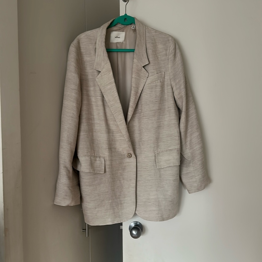 Aritzia XL Blazer